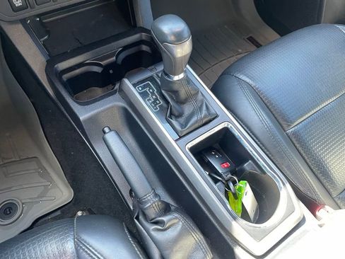 Used 2019 Toyota Tacoma Limited image 18