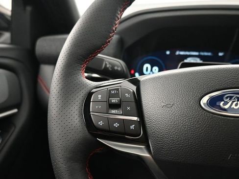 New 2026 Ford Explorer ST-Line w/ ST-Line Street Pack image 16