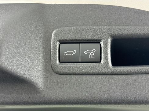 Used 2024 Toyota bZ4X XLE image 40