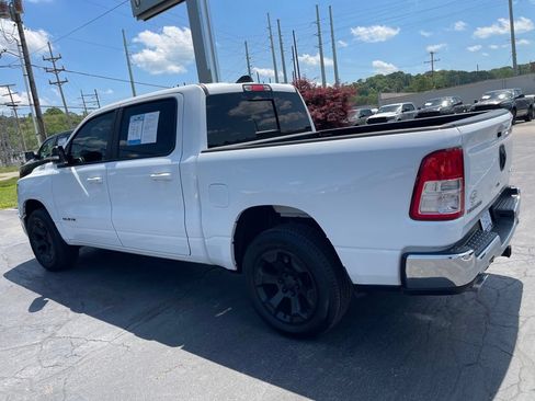 Used 2022 RAM 1500 Big Horn AWD/4WD image 4