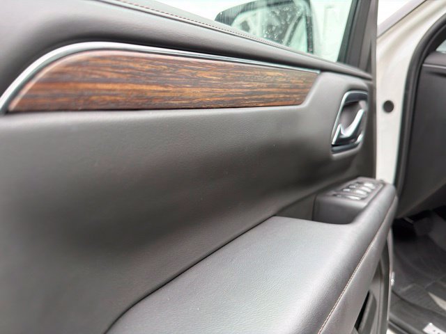 Used 2024 Chevrolet Tahoe High Country AWD/4WD image 14