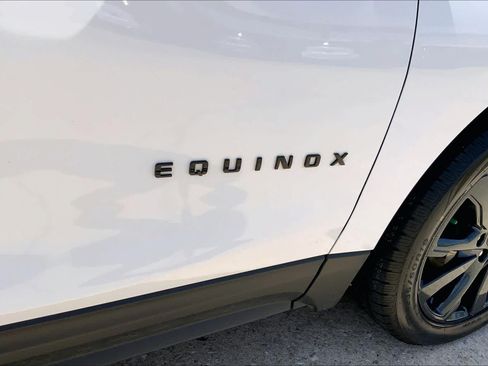 Certified 2023 Chevrolet Equinox RS w/ RS Leather Package AWD/4WD image 10