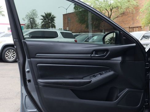 Used 2023 Nissan Altima 2.5 S image 36