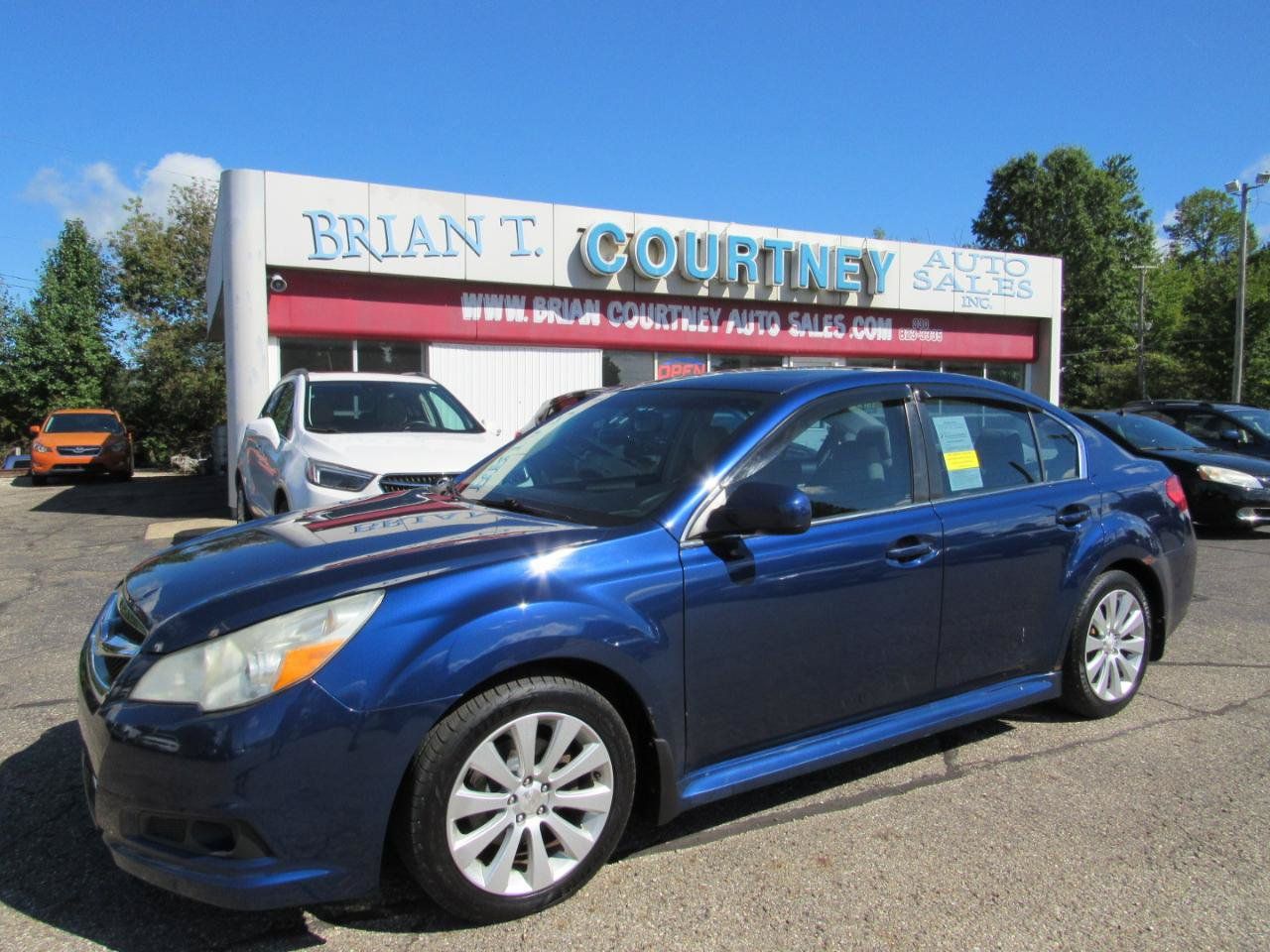 Used 2010 Subaru Legacy 2.5i Limited AWD/4WD image 24
