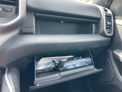 Used 2021 RAM 1500 Big Horn image 16