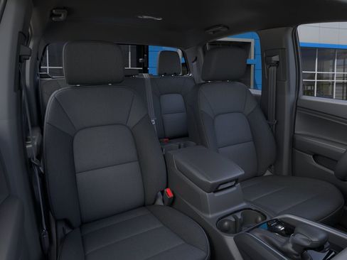 New 2025 Chevrolet Colorado W/T image 16