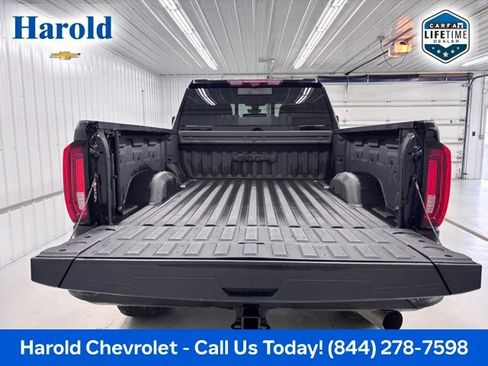 Used 2023 GMC Sierra 2500 AT4 w/ AT4 Premium Plus Package AWD/4WD image 5