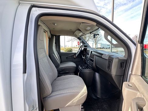 New 2025 GMC Savana 3500 w/ Power Convenience Package RWD image 12