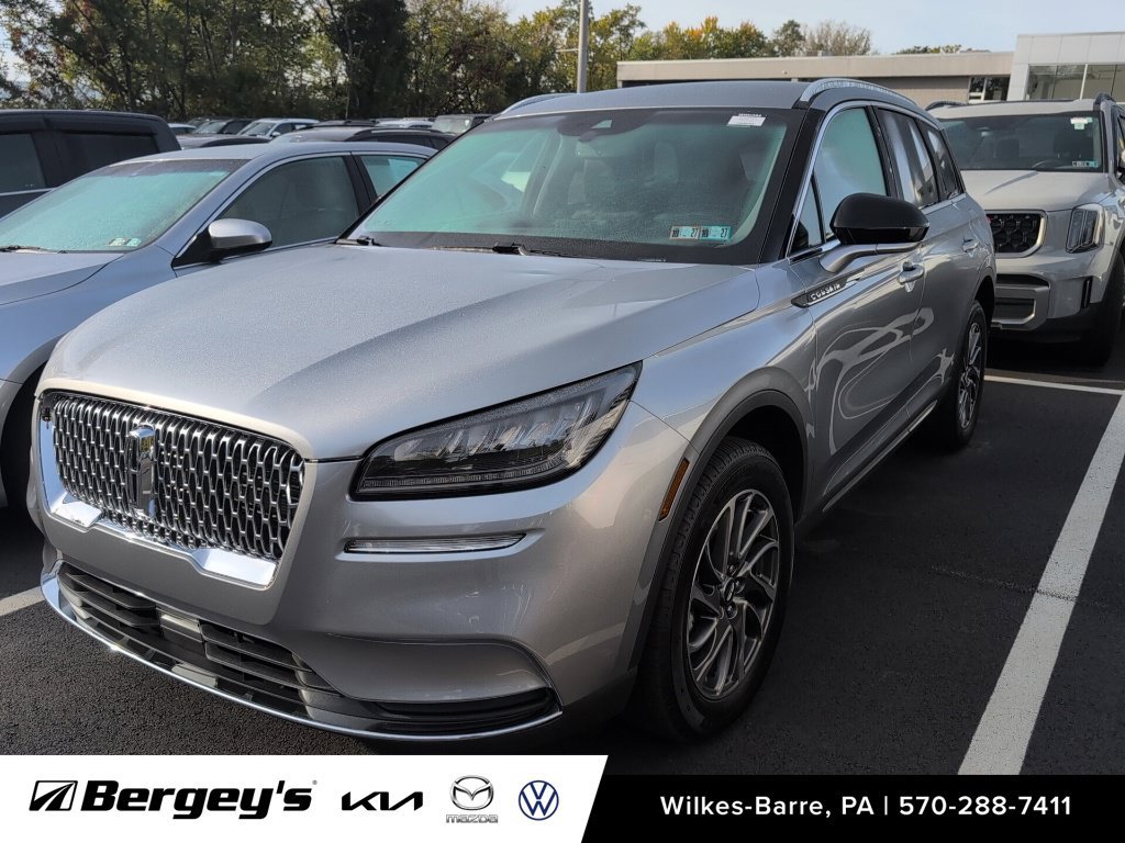 Used 2022 Lincoln Corsair AWD w/ Equipment Group 101A image 1
