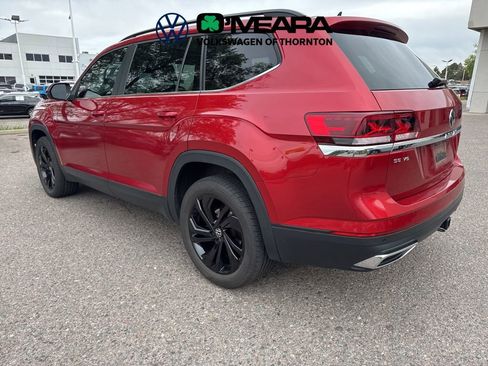 Used 2023 Volkswagen Atlas SE w/ Panoramic Sunroof Package AWD/4WD image 7