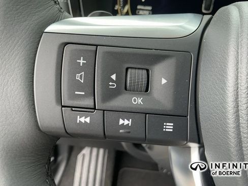 New 2026 INFINITI QX60 Luxe w/ Family Package image 18