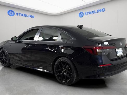 Used 2025 Honda Civic Sport image 5