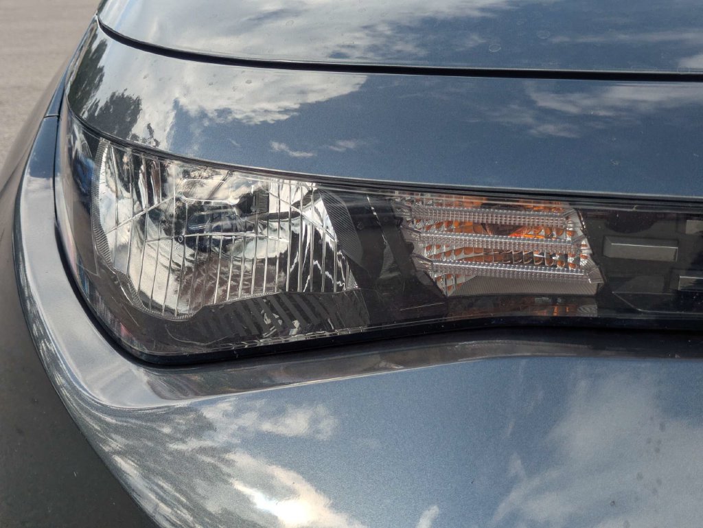 Used 2024 Kia Soul LX w/ Option Group 015 FWD image 10