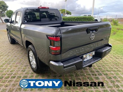 Used 2023 Nissan Frontier SV w/ Technology Package image 5