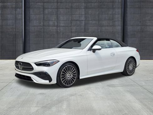 Used 2026 Mercedes-Benz CLE 300 4MATIC Cabriolet image 6