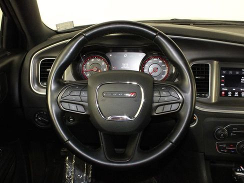 Used 2022 Dodge Charger SXT image 22