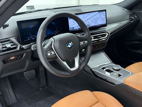Used 2024 BMW 230i Coupe w/ Convenience Package RWD image 4