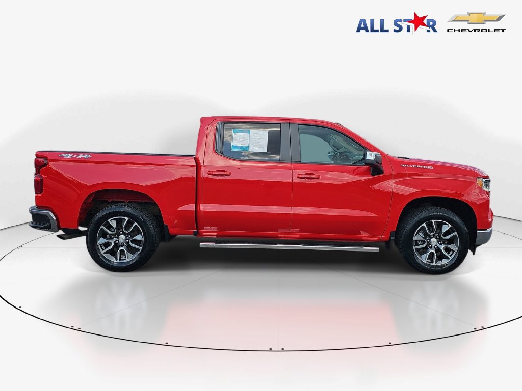 Used 2023 Chevrolet Silverado 1500 LT AWD/4WD image 3
