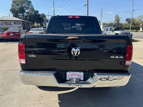 Used 2021 RAM 1500 Classic SLT image 6