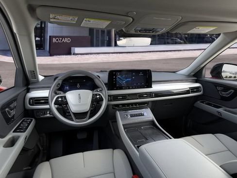 New 2026 Lincoln Aviator 2WD image 9