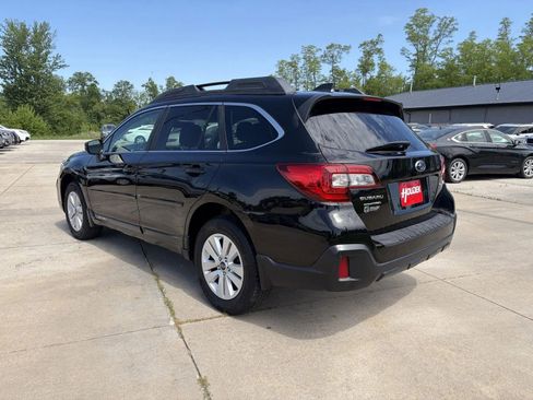 Used 2018 Subaru Outback 2.5i Premium AWD/4WD image 6