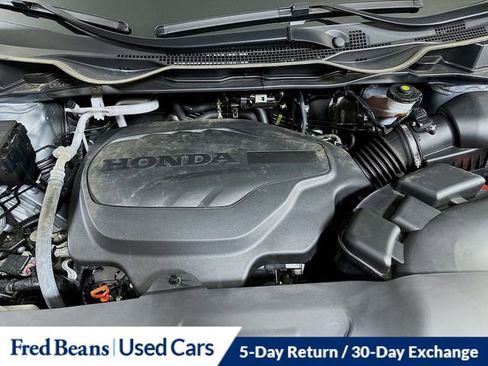 Used 2025 Honda Odyssey EX-L image 32