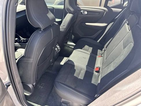 Used 2024 Volvo XC40 Recharge Ultimate w/ Protection Package Premier AWD/4WD image 11