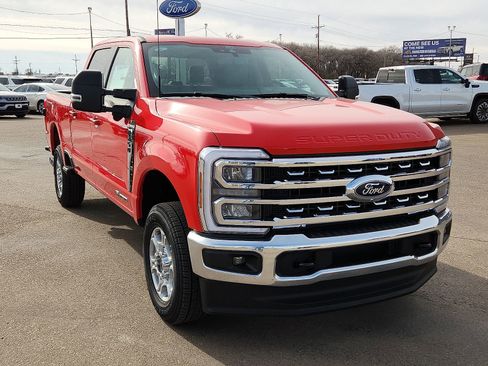 New 2026 Ford F250 XLT w/ XLT Premium Package AWD/4WD image 6