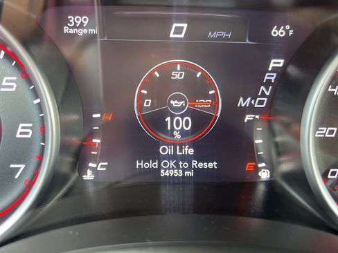 Used 2023 Dodge Charger SXT image 3