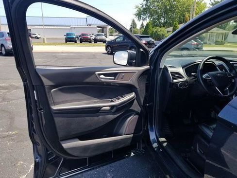 Used 2024 Ford Edge SEL AWD/4WD image 10