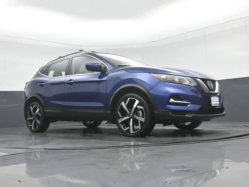 Used 2022 Nissan Rogue Sport SL AWD/4WD image 51