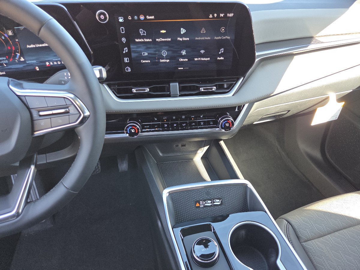 New 2027 Chevrolet Equinox LT w/ Convenience Package II FWD image 35