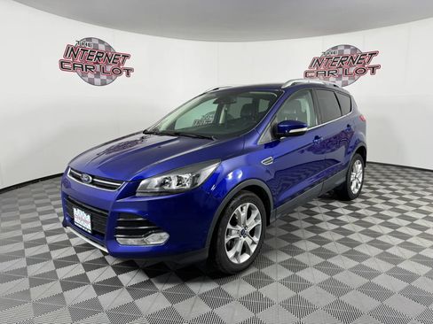 Used 2014 Ford Escape Titanium FWD image 3