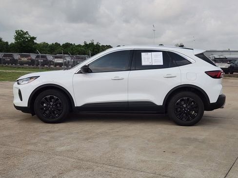 Used 2023 Ford Escape Active FWD image 4