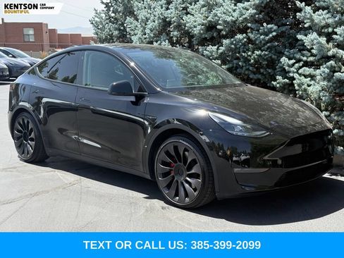 Used 2023 Tesla Model Y Performance AWD/4WD image 12