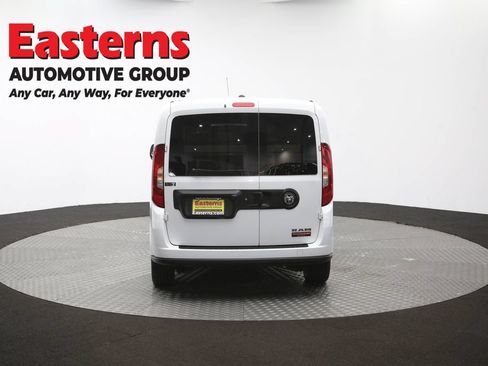 Used 2022 RAM ProMaster City Tradesman w/ Window Group 05 FWD image 35