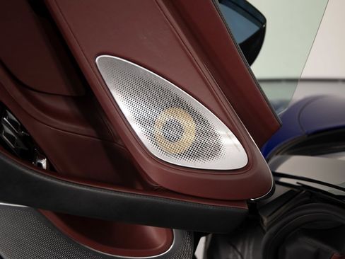 New 2025 McLaren GTS image 10