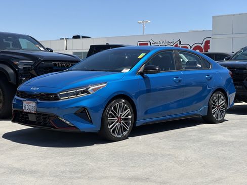 Used 2023 Kia Forte GT FWD image 6