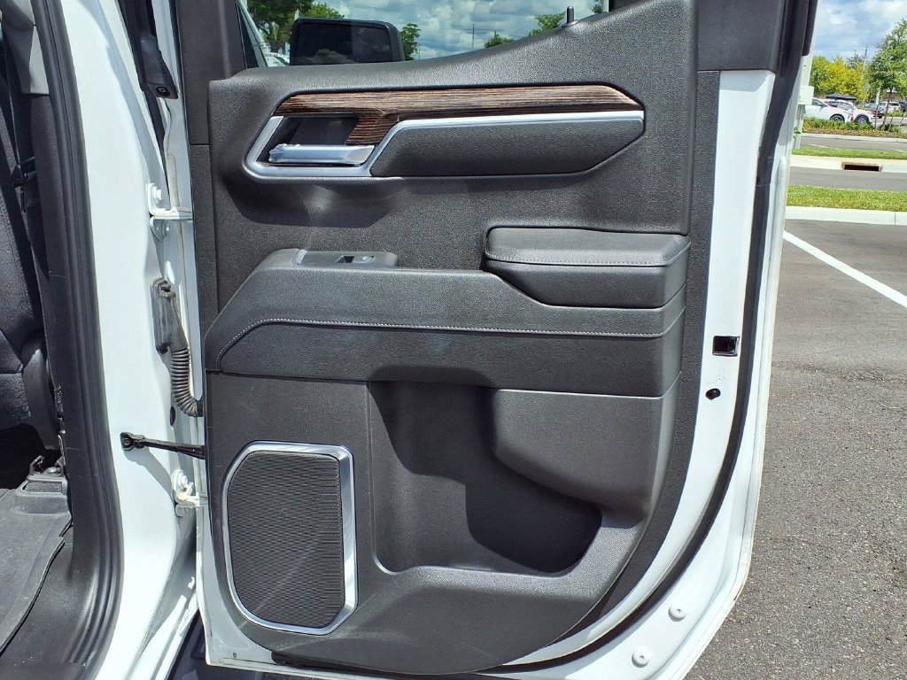 Used 2023 GMC Sierra 1500 Elevation RWD image 17