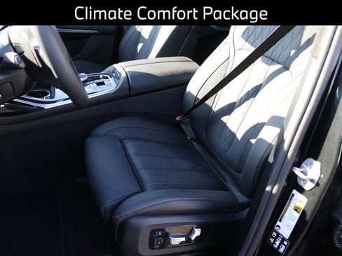 New 2026 BMW X7 M60i AWD/4WD image 9