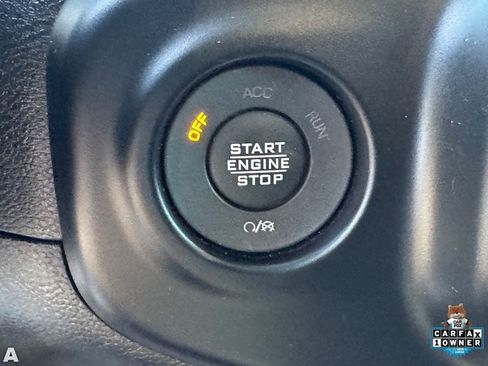 Used 2023 Jeep Wrangler Unlimited Rubicon 4xe AWD/4WD image 15
