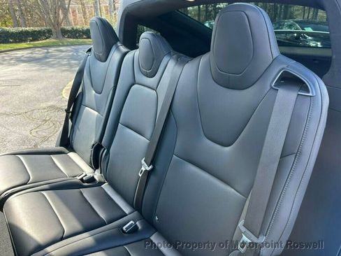 Used 2019 Tesla Model X Long Range image 16