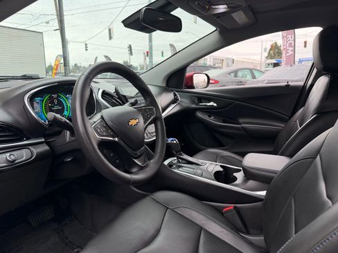 Used 2017 Chevrolet Volt Premier w/ Driver Confidence II Package image 14