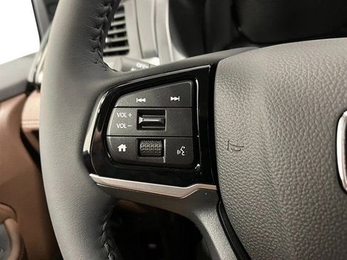 New 2026 Honda Odyssey Touring image 16