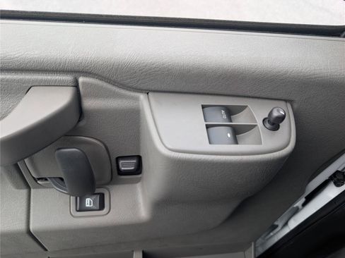 Used 2025 GMC Savana 2500 w/ Driver Convenience Package RWD image 17