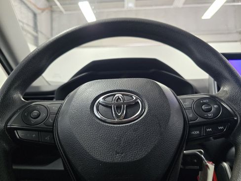 Certified 2023 Toyota RAV4 LE image 23