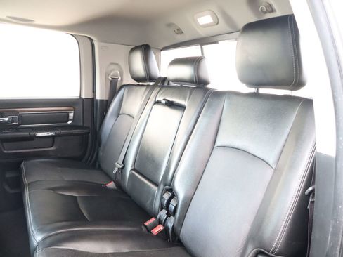 Used 2014 RAM 2500 Laramie w/ Cold Weather Group image 50