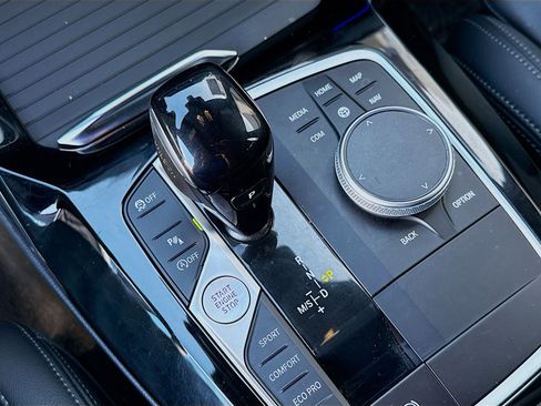 Used 2023 BMW X3 xDrive30i image 16