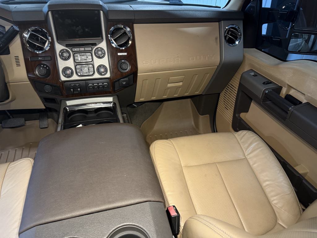 Used 2014 Ford F250 Lariat AWD/4WD image 7