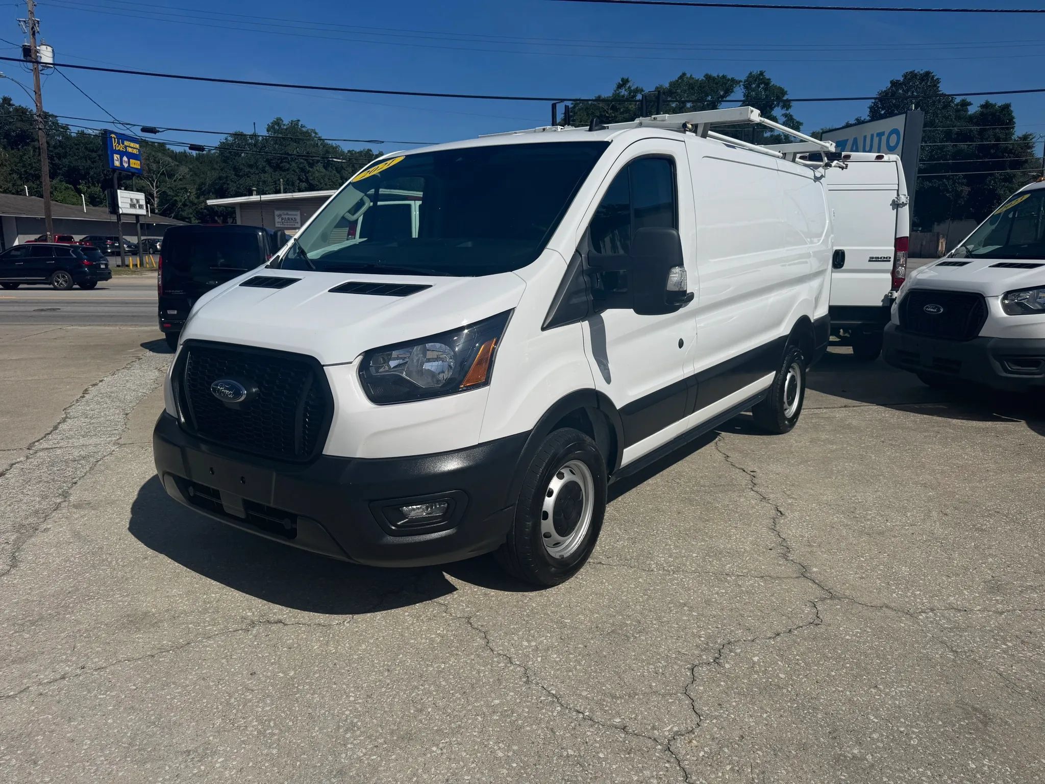 Used 2021 Ford Transit 250 Low Roof w/ Load Area Protection Package RWD image 4